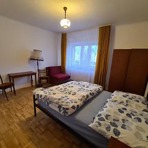 Mirrorroom Pl Downtown , Warsaw Poland